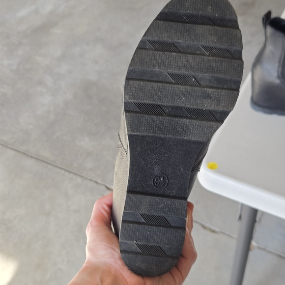 Universal Thread Black Wedge Ankle Boots - Picture 13 of 14